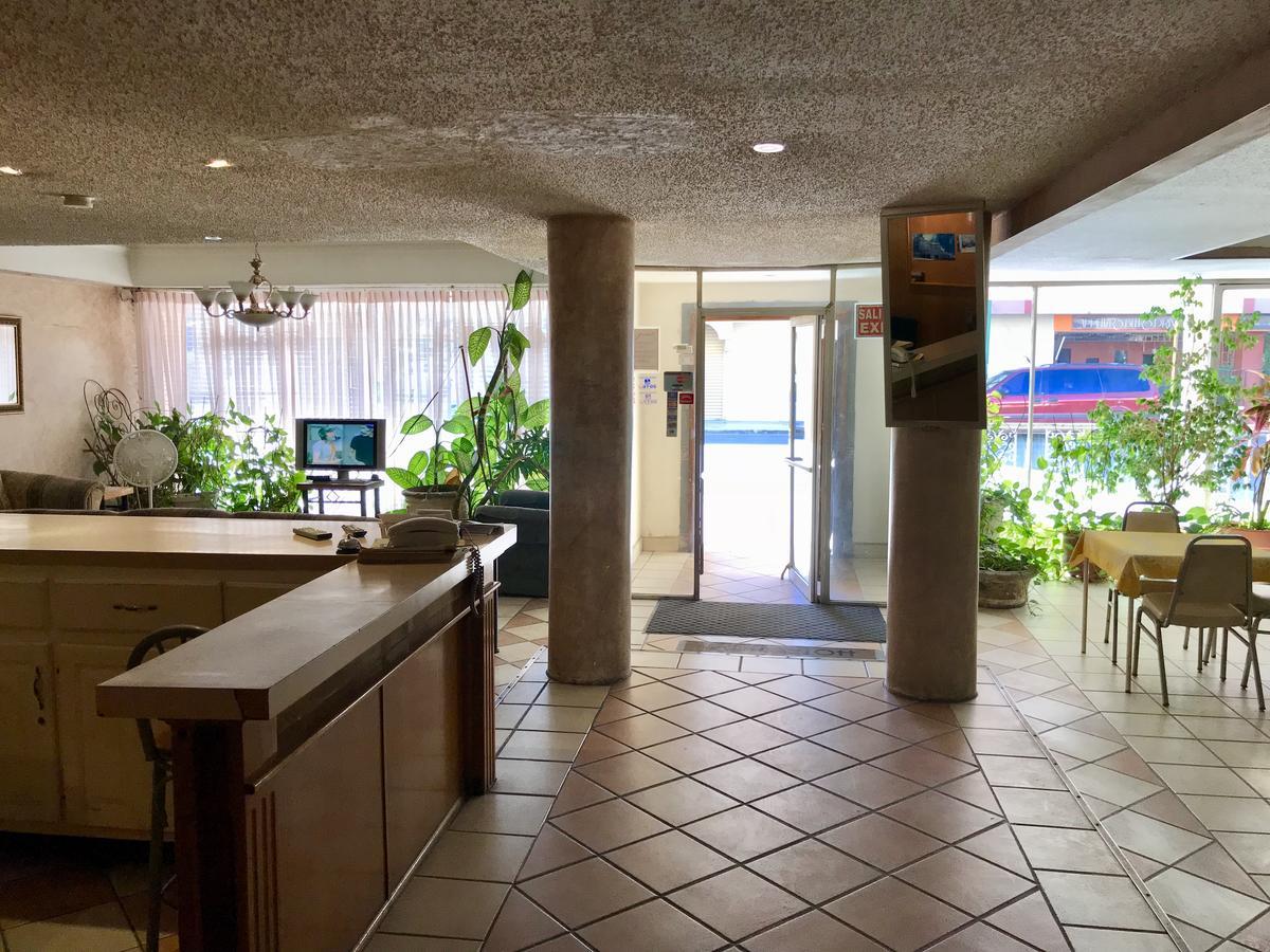 Hotel Impala Juárez Exteriör bild